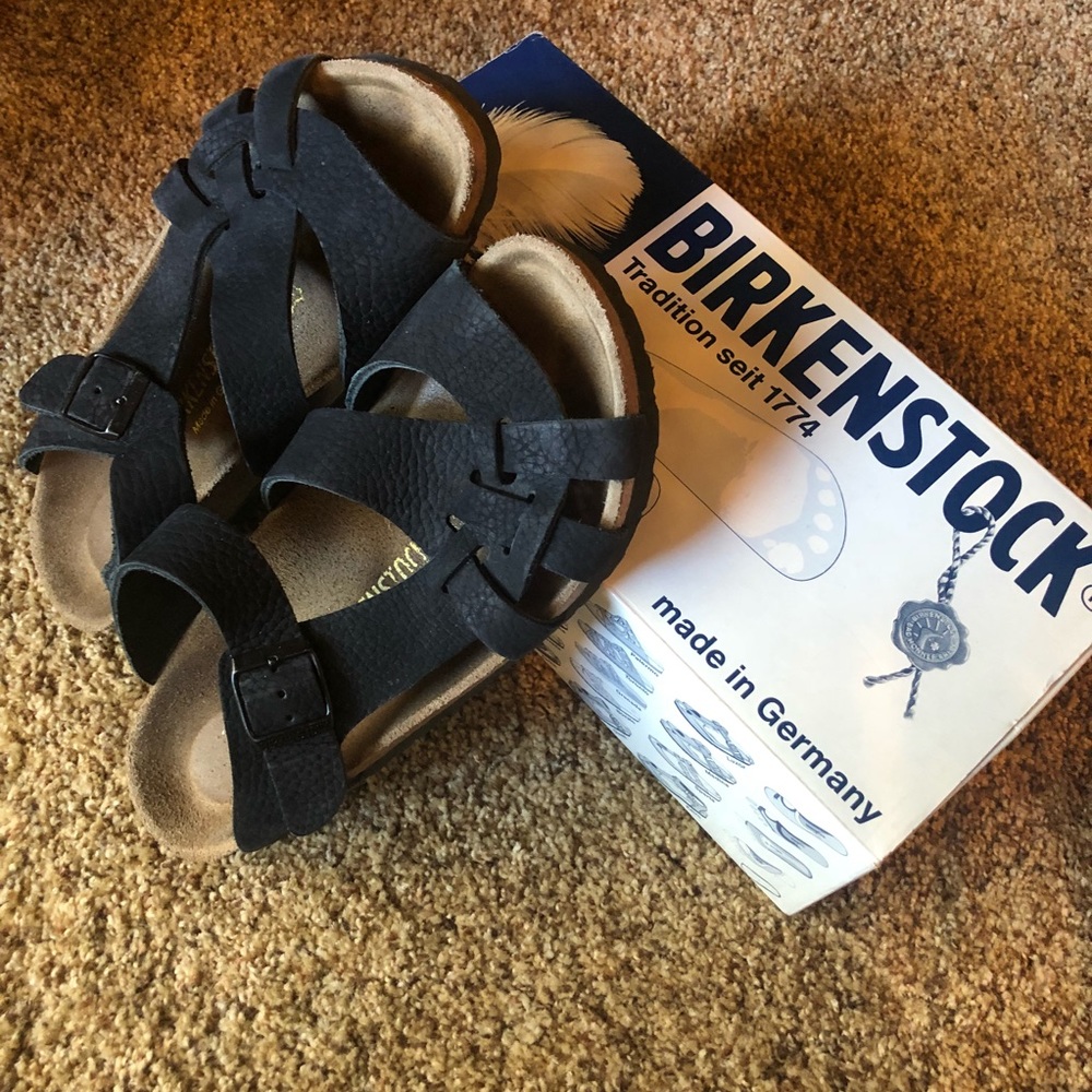 Black Leather Pisa Birkenstocks
